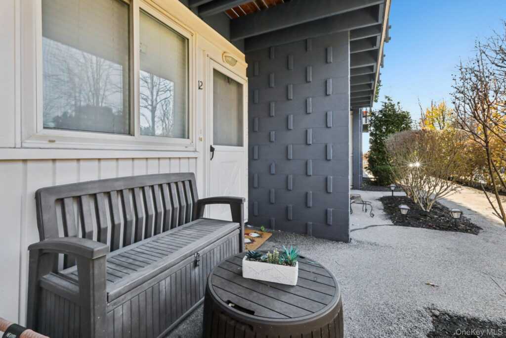 4 Wyndover Woods Lane, Unit #12, White Plains, NY 10603 - Photo 6 of 31