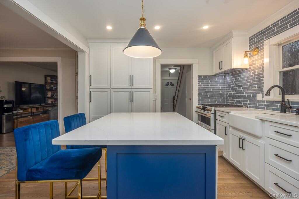 74 William Street, Pearl River, NY 10965 - Photo 13 of 30