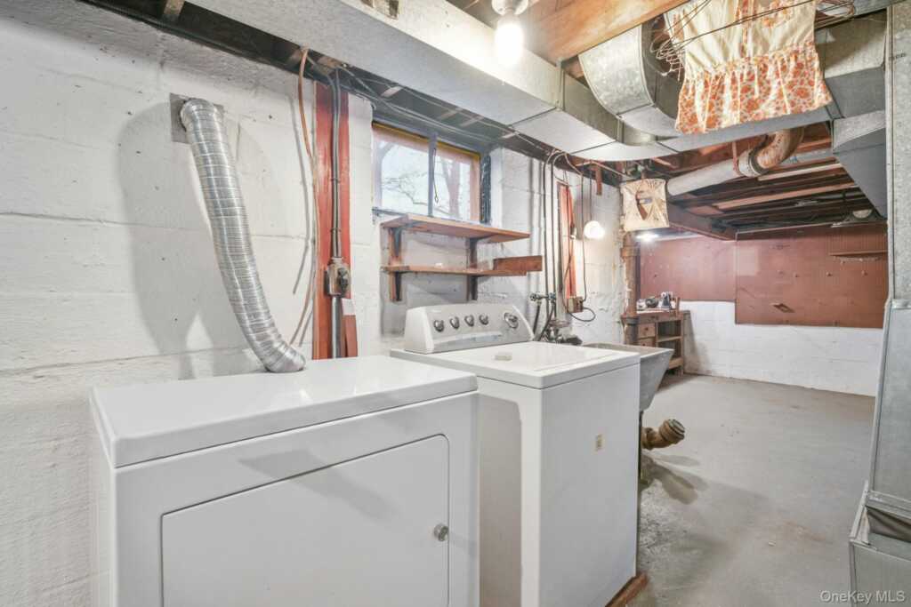 6 Lombardi Road, Pearl River, NY 10965 - Photo 30 of 36