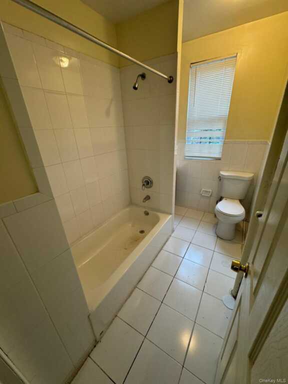 22 Clove Road, Unit #24C, New Rochelle, NY 10801 - Photo 6 of 9