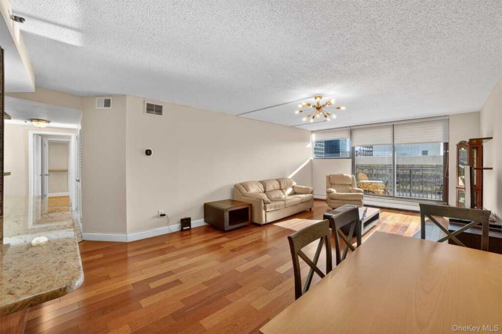 25 Rockledge, Unit #606, White Plains, NY 10601 - Photo 14 of 43