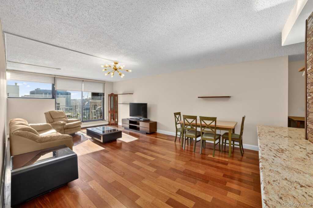 25 Rockledge, Unit #606, White Plains, NY 10601 - Photo 15 of 43