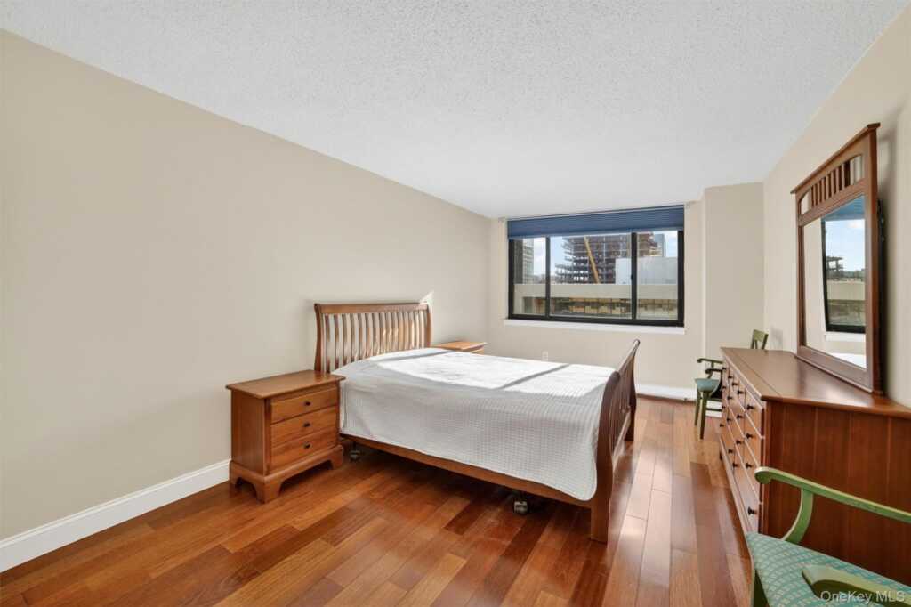 25 Rockledge, Unit #606, White Plains, NY 10601 - Photo 23 of 43