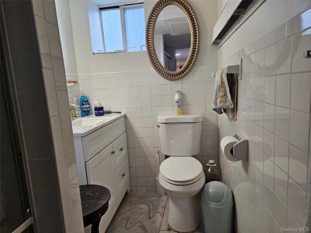 156 Beechwood Avenue, Unit #1, New Rochelle, NY 10801 - Photo 10 of 27