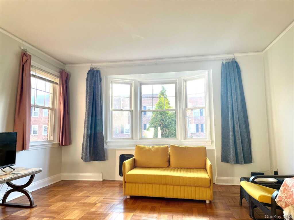 5 Laurel Street, Unit #B2, Rye, NY 10580 - Photo 10 of 24