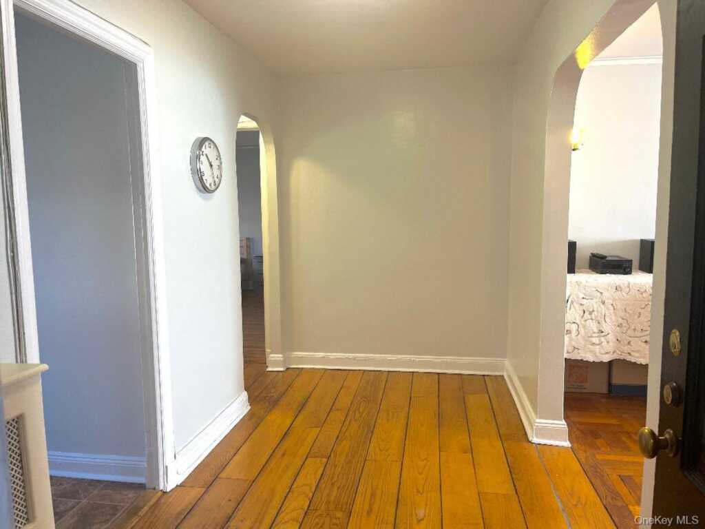 5 Laurel Street, Unit #B2, Rye, NY 10580 - Photo 4 of 24