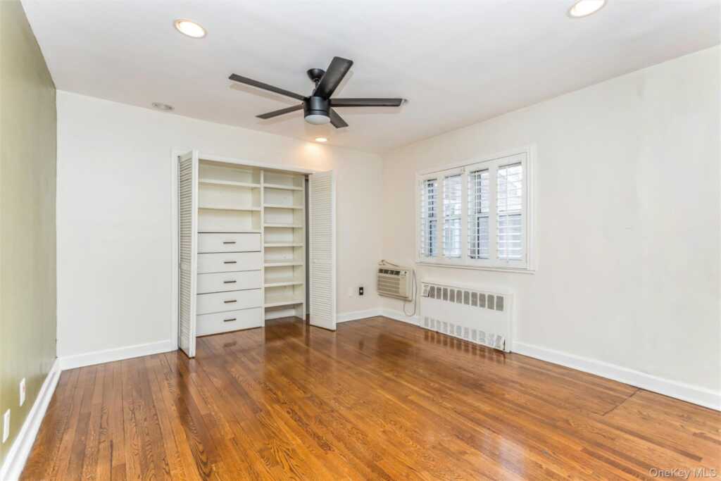 183 Drake Avenue, Unit #2E, New Rochelle, NY 10805 - Photo 11 of 19