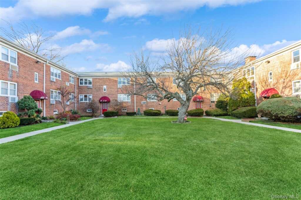 183 Drake Avenue, Unit #2E, New Rochelle, NY 10805 - Photo 18 of 19