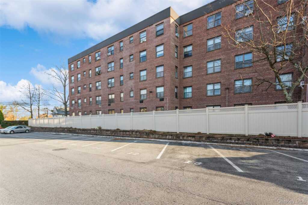 183 Drake Avenue, Unit #2E, New Rochelle, NY 10805 - Photo 19 of 19