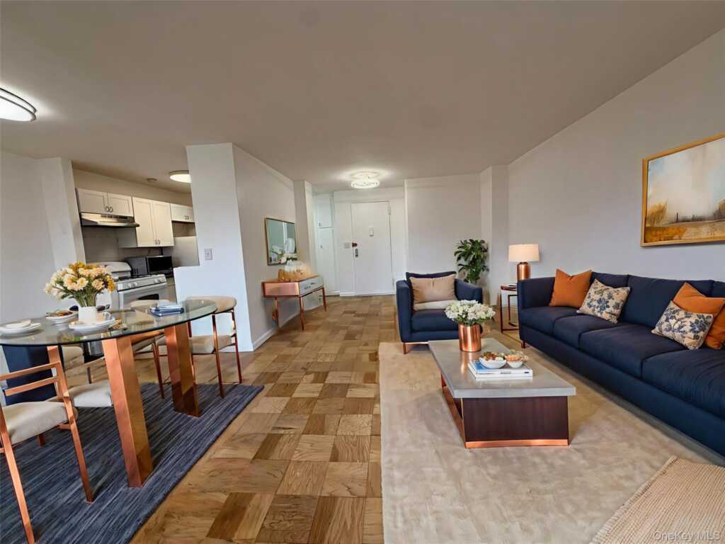 16 Lake Street, Unit #7B, White Plains, NY 10603