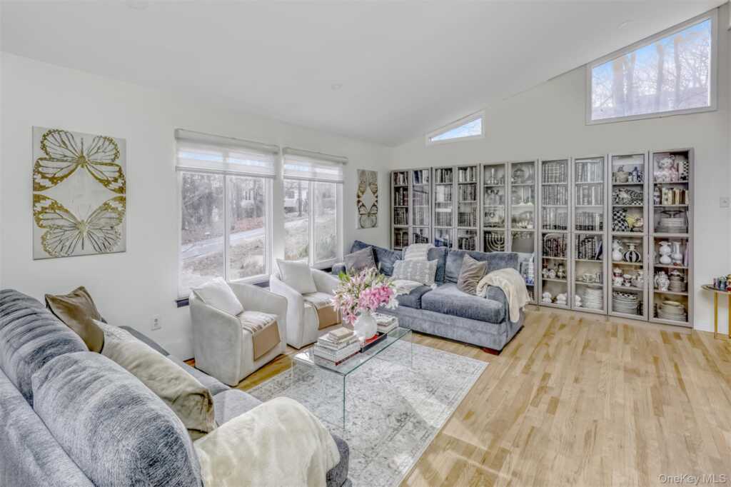 16 Old Pomona Road, Suffern, NY 10901 - Photo 3 of 22