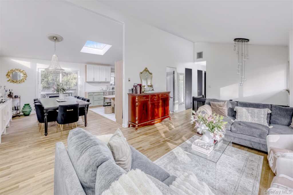 16 Old Pomona Road, Suffern, NY 10901 - Photo 4 of 22