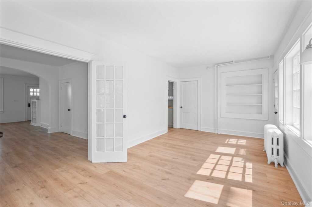 56 Lafayette Street, New Rochelle, NY 10805 - Photo 10 of 27