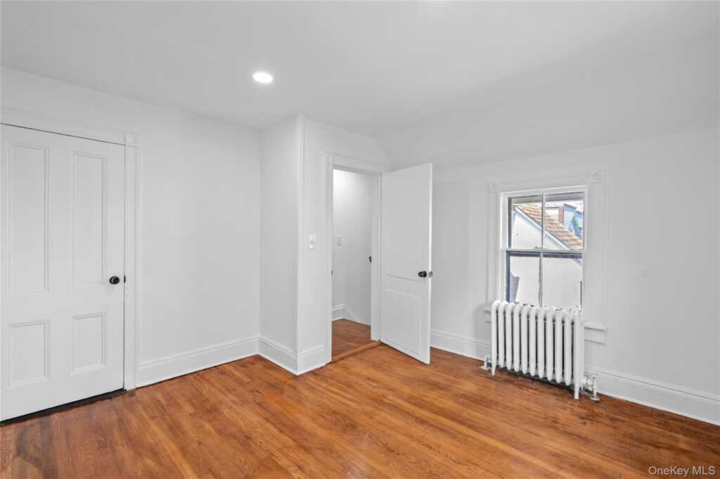 56 Lafayette Street, New Rochelle, NY 10805 - Photo 20 of 27