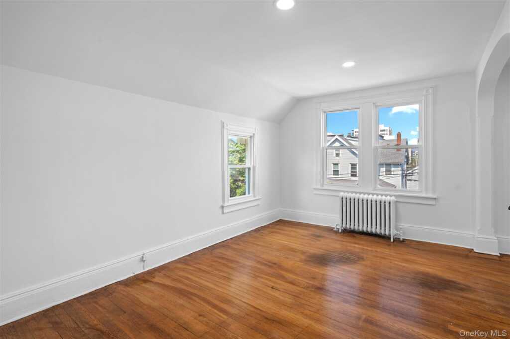 56 Lafayette Street, New Rochelle, NY 10805 - Photo 21 of 27