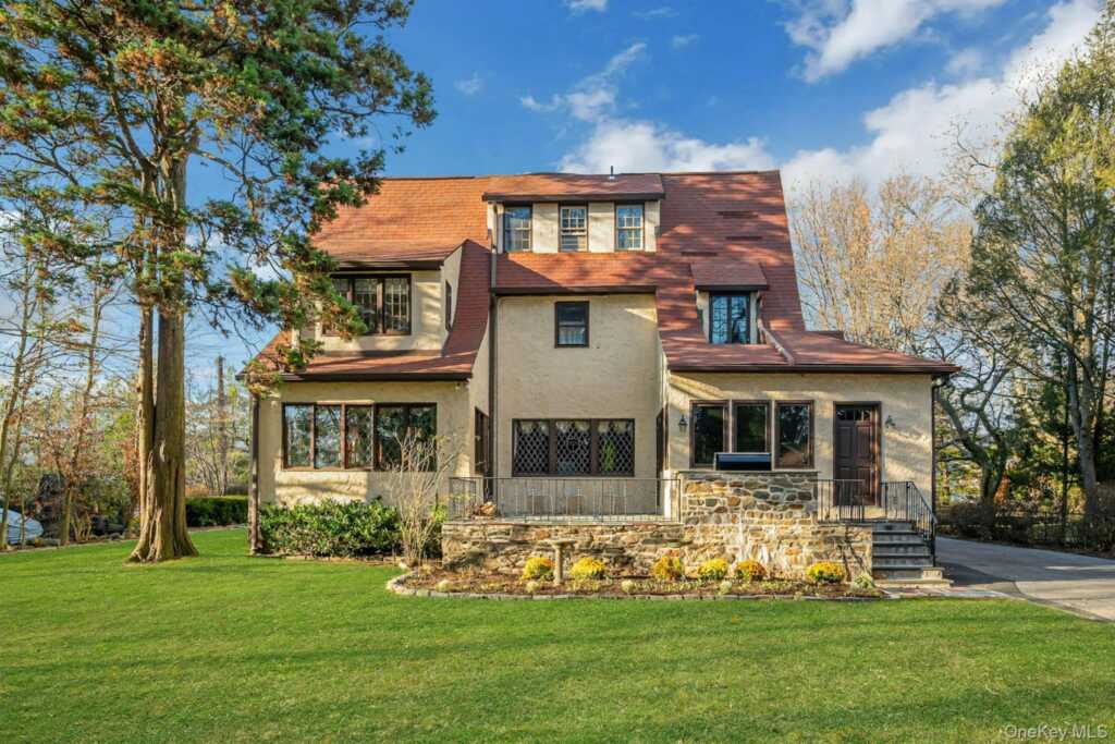 45 Wilmot Road, New Rochelle, NY 10804 - Photo 42 of 46