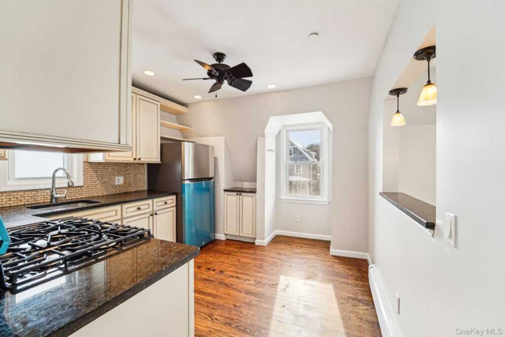 60 Elysian Avenue, Unit #apt. 3, Nyack, NY 10960 - Photo 12 of 35