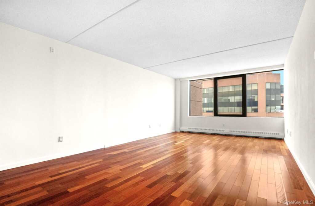 4 Martine Avenue, Unit #1619, White Plains, NY 10606 - Photo 3 of 24