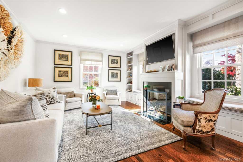 15 Overlook Place, Rye, NY 10580 - Photo 4 of 29