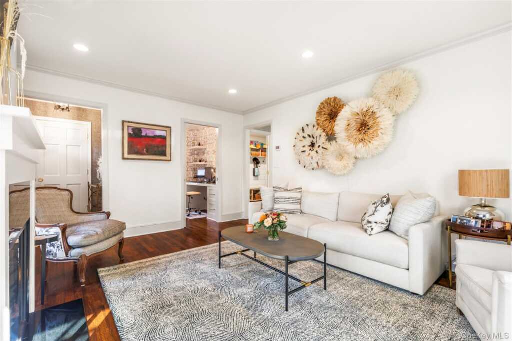 15 Overlook Place, Rye, NY 10580 - Photo 5 of 29