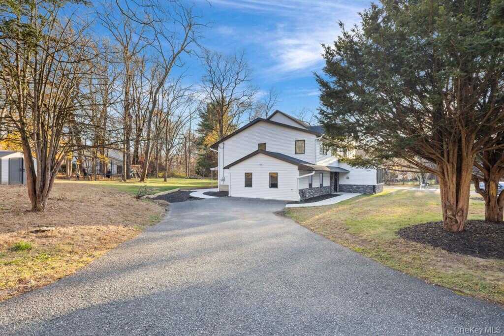 9 Wendover Lane, Suffern, NY 10901 - Photo 44 of 44