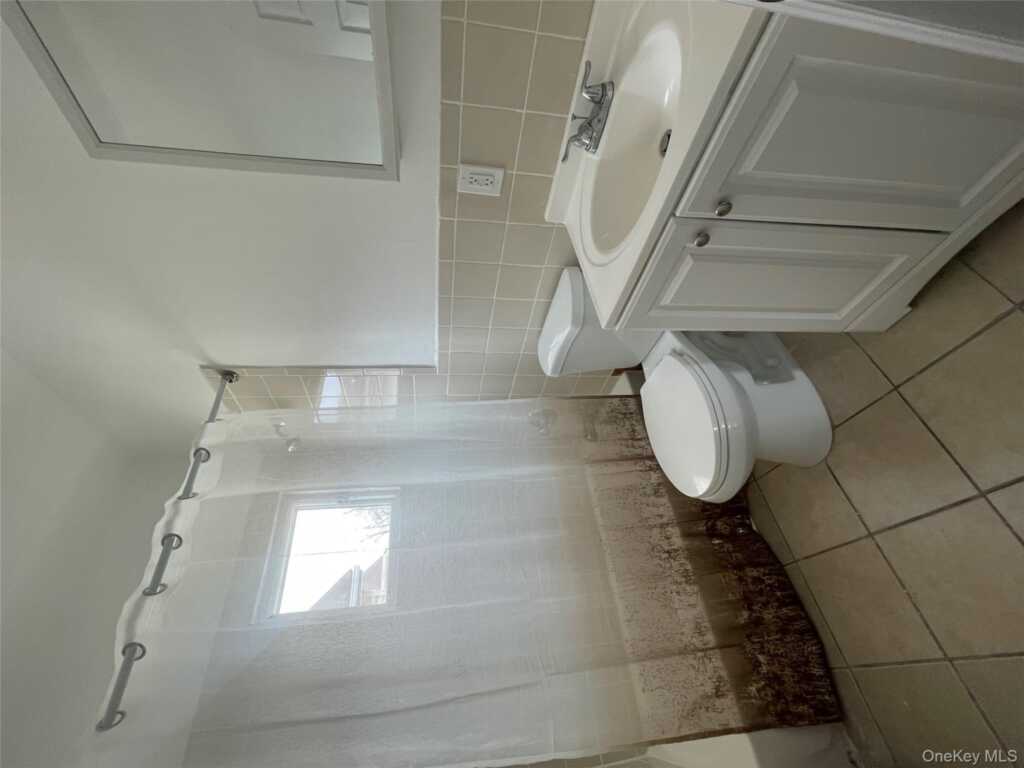 70 Dobbs Ferry Road, White Plains, NY 10607 - Photo 21 of 26