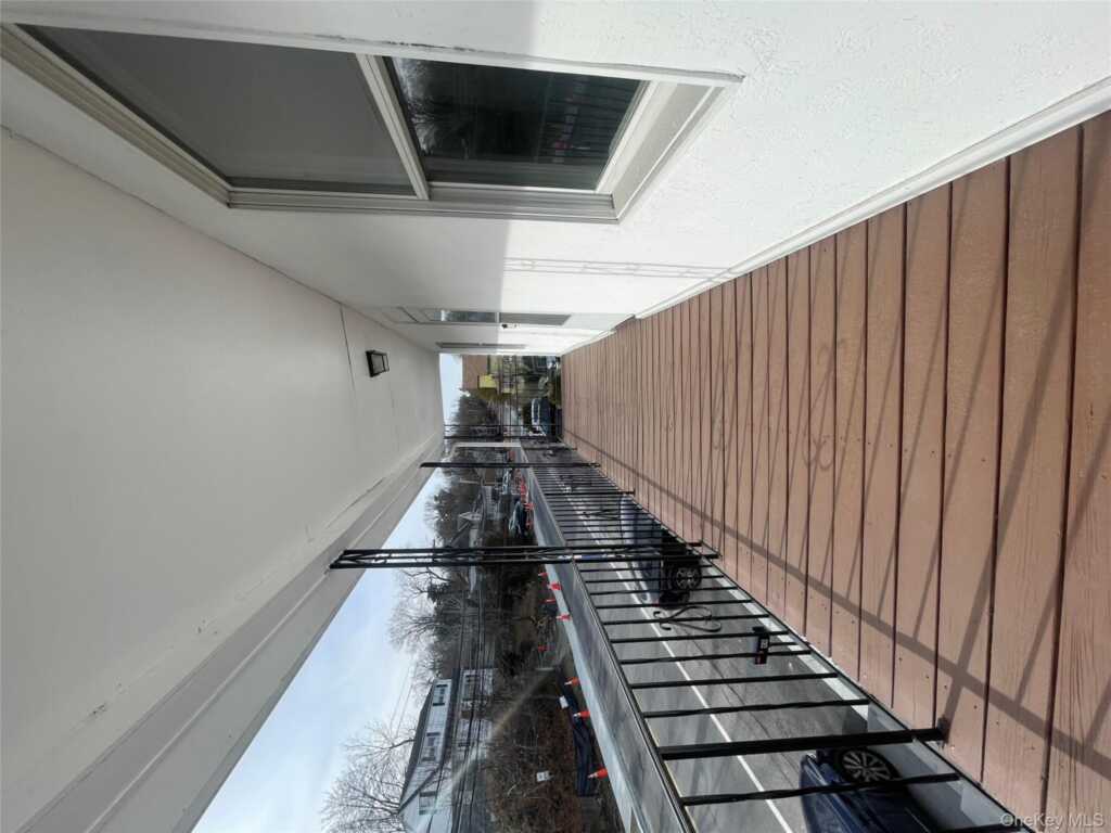 70 Dobbs Ferry Road, White Plains, NY 10607 - Photo 25 of 26