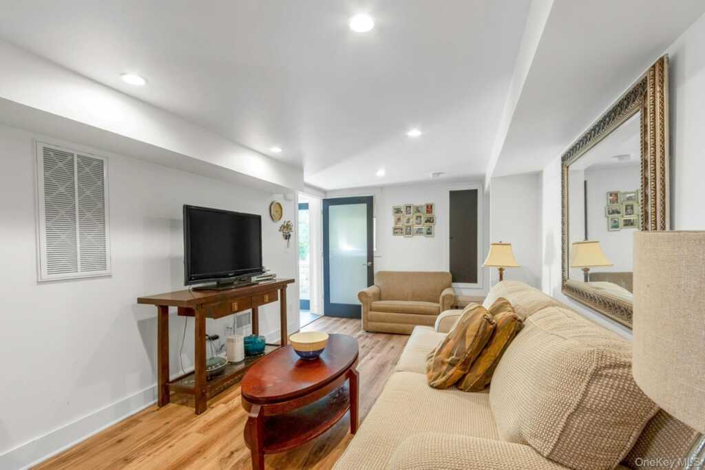 220 Hudson Terrace, Piermont, NY 10968 - Photo 9 of 16