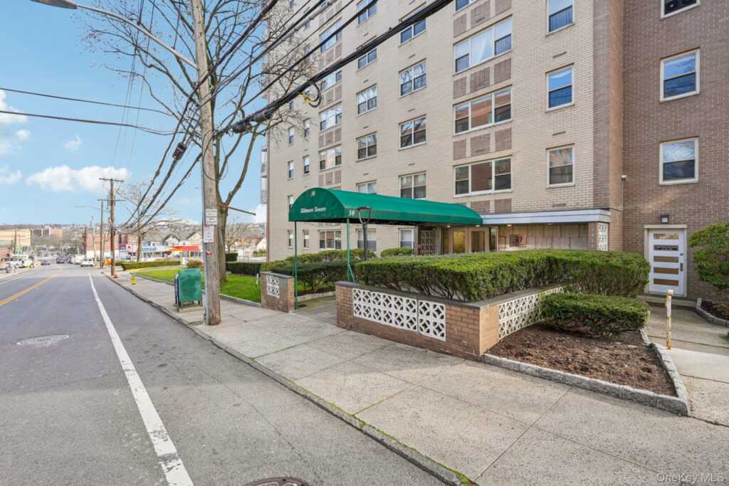 30 Lake Street, Unit #5G, White Plains, NY 10603