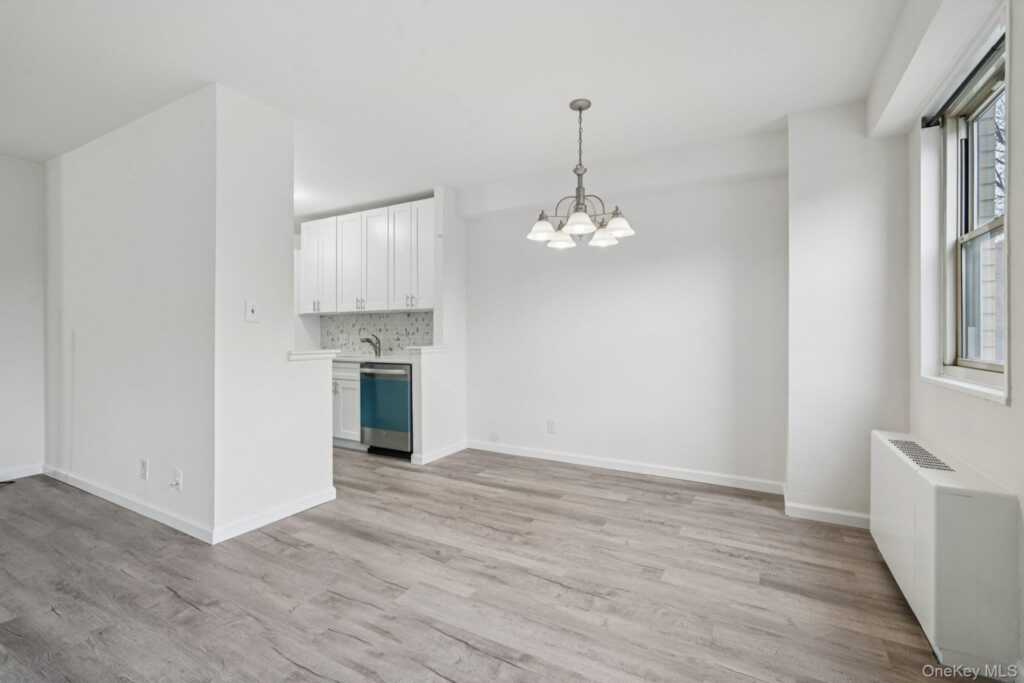 30 Lake Street, Unit #5G, White Plains, NY 10603 - Photo 9 of 22