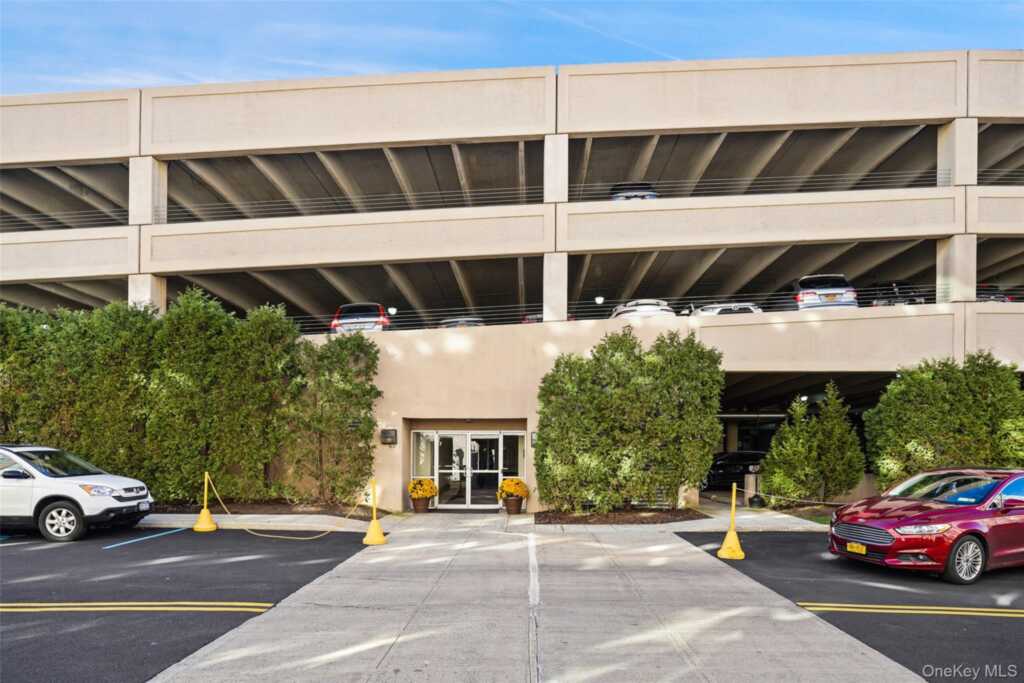 300 Mamaroneck Avenue, Unit #718, White Plains, NY 10605 - Photo 18 of 22