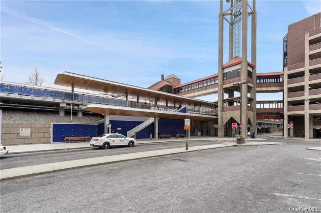 300 Mamaroneck Avenue, Unit #718, White Plains, NY 10605 - Photo 19 of 22