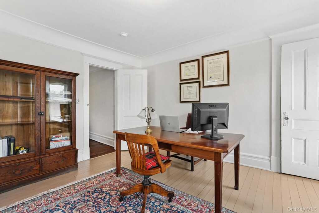 134 Old Mamaroneck Road, White Plains, NY 10605 - Photo 15 of 23