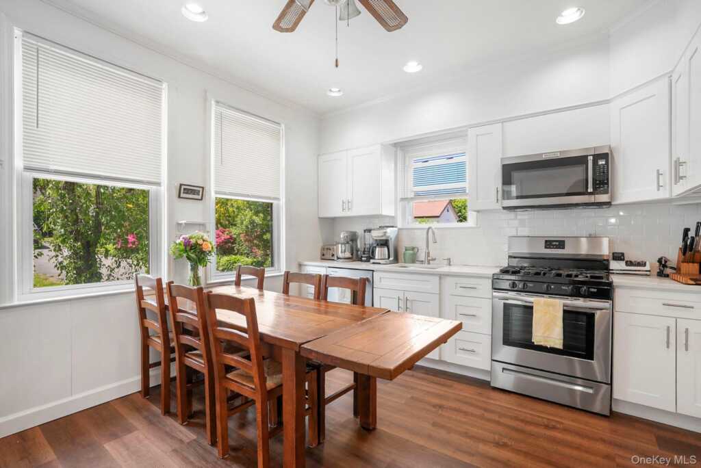 134 Old Mamaroneck Road, White Plains, NY 10605 - Photo 5 of 23