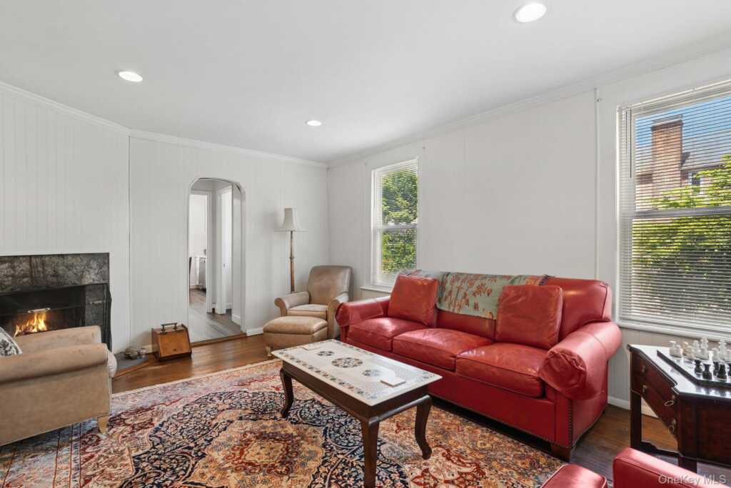 134 Old Mamaroneck Road, White Plains, NY 10605 - Photo 8 of 23