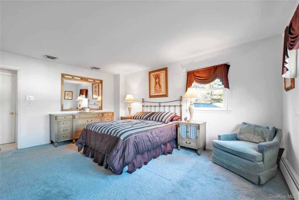 8 Jennifer Drive, New City, NY 10956 - Photo 19 of 35