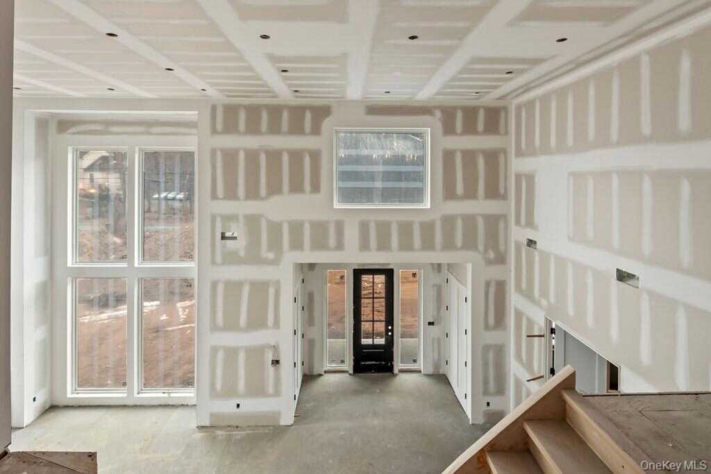 94 Viola Road, Suffern, NY 10901 - Photo 12 of 19