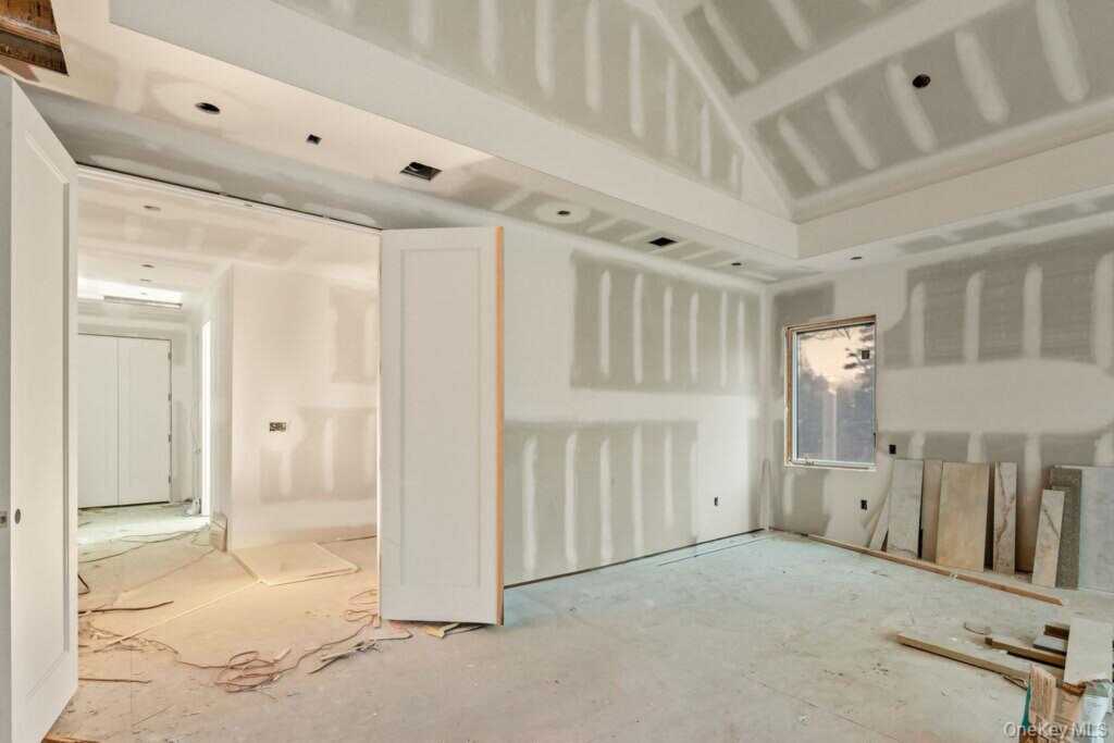 94 Viola Road, Suffern, NY 10901 - Photo 17 of 19