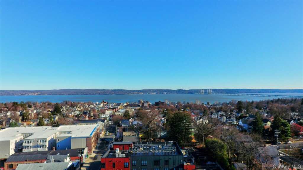 292 Main Street, Unit #121, Nyack, NY 10196