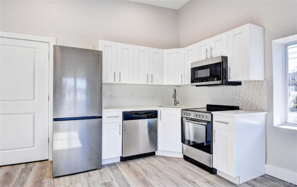 292 Main Street, Unit #215, Nyack, NY 10960 - Photo 14 of 37