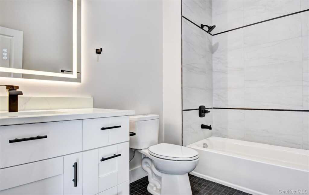 292 Main Street, Unit #215, Nyack, NY 10960 - Photo 18 of 37