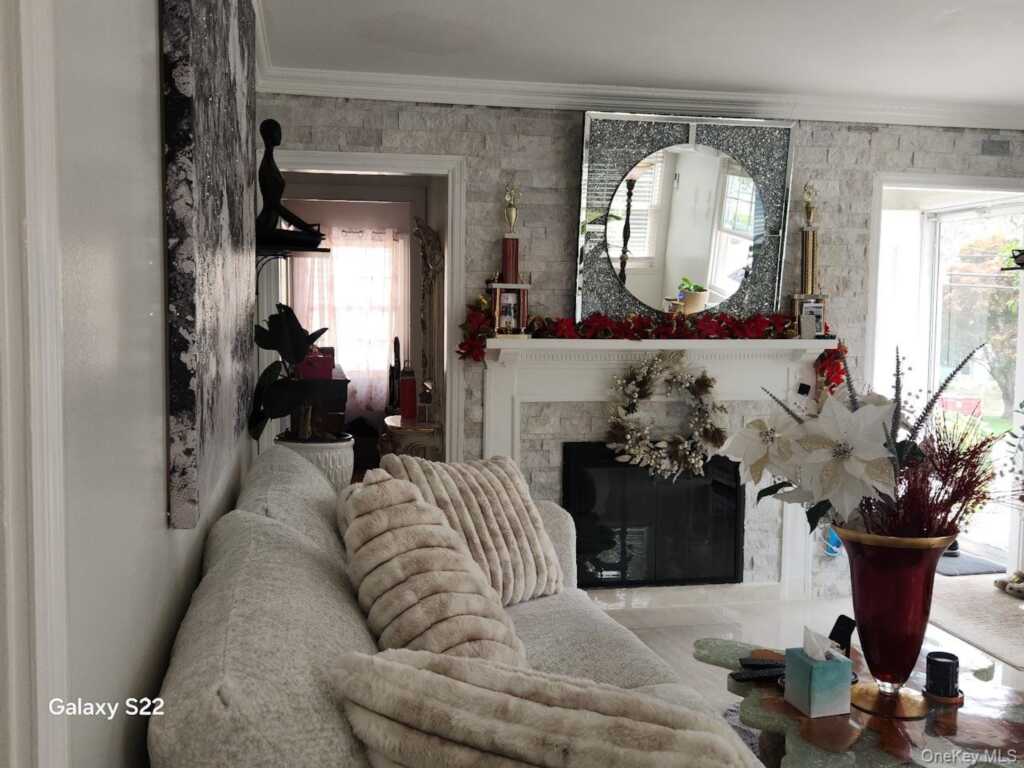 46 Randolph Road, White Plains, NY 10607 - Photo 5 of 16