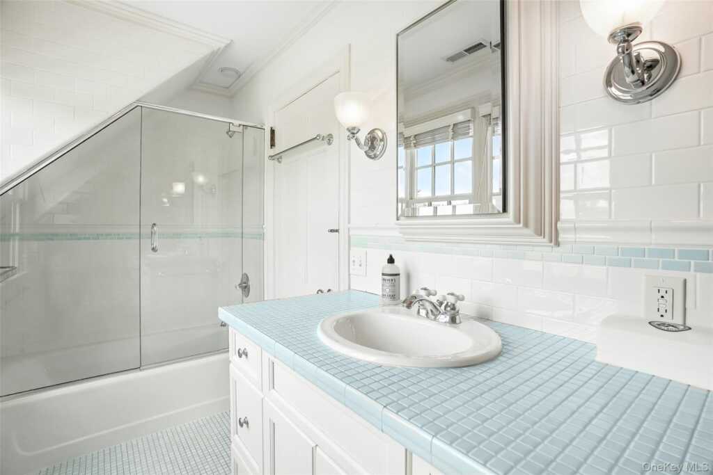 6 Club Road, Rye, NY 10580 - Photo 18 of 28