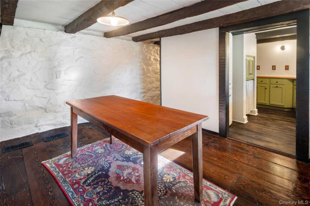 689 Mountain Road, New City, NY 10956 - Photo 19 of 28