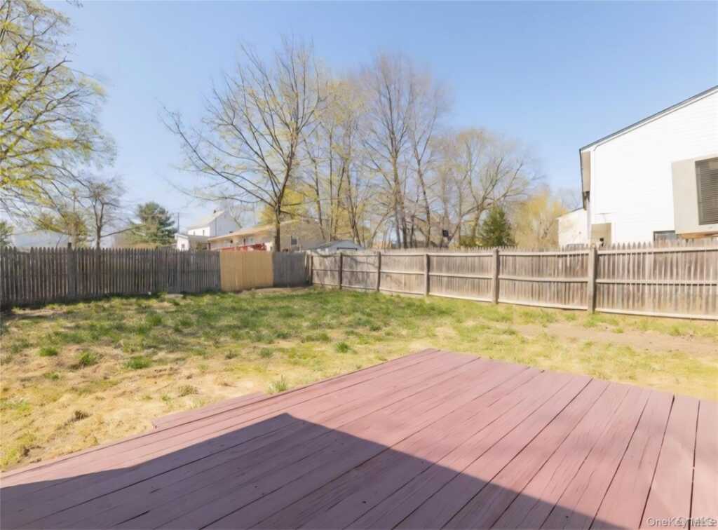 41 Albacon Road, Nanuet, NY 10954 - Photo 5 of 6