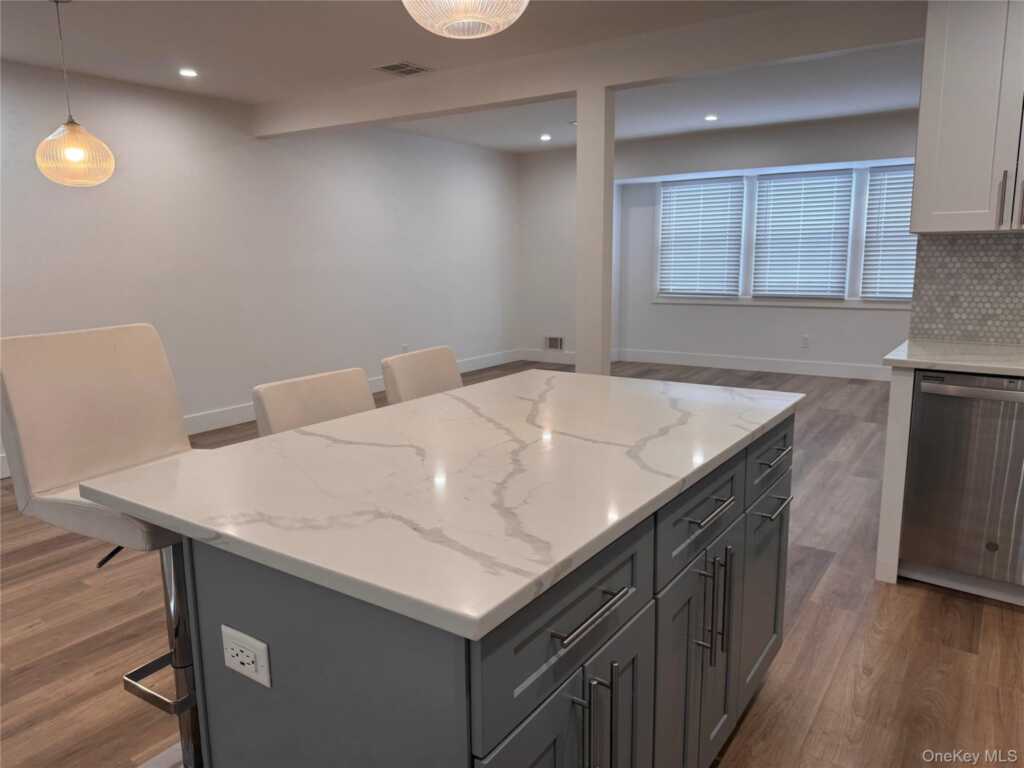 44 Twin Elms Lane, New City, NY 10956 - Photo 10 of 32