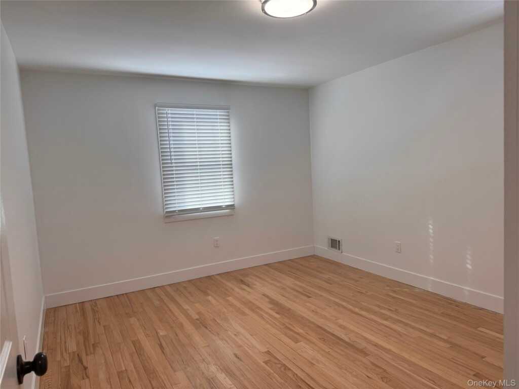 44 Twin Elms Lane, New City, NY 10956 - Photo 17 of 32