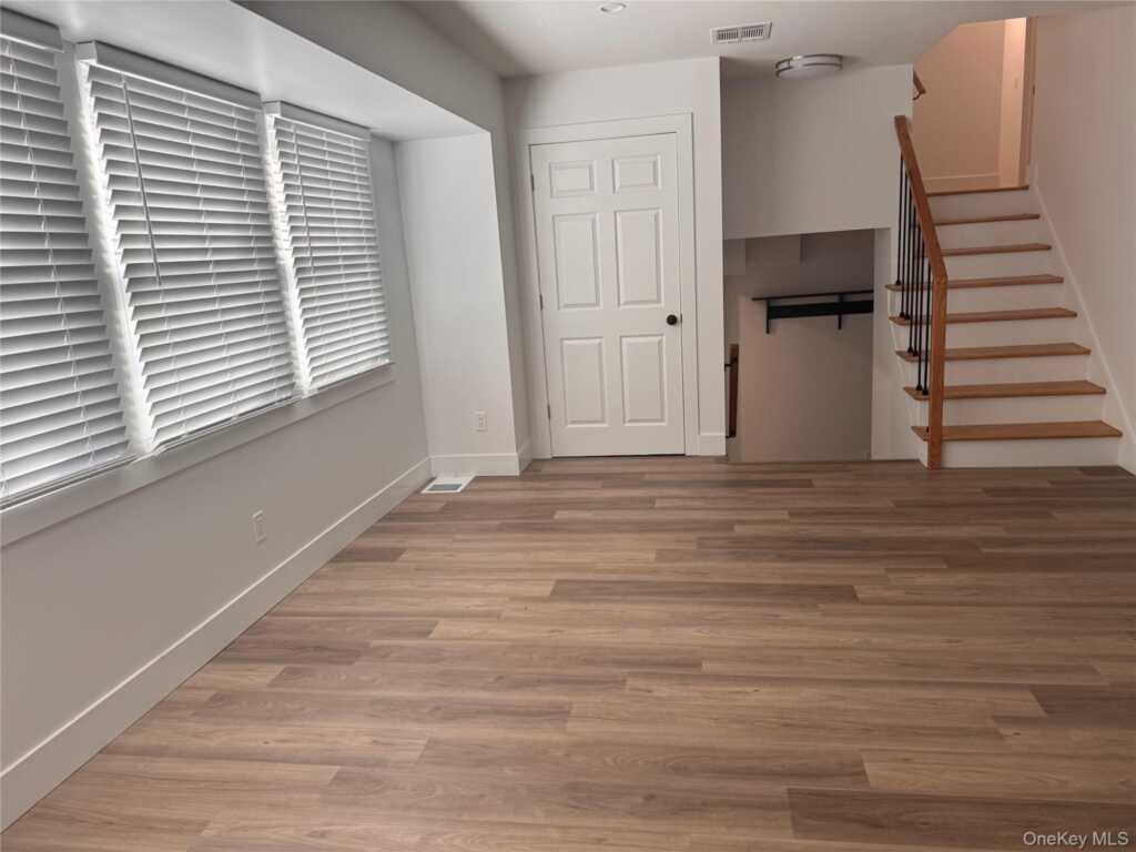 44 Twin Elms Lane, New City, NY 10956 - Photo 23 of 32