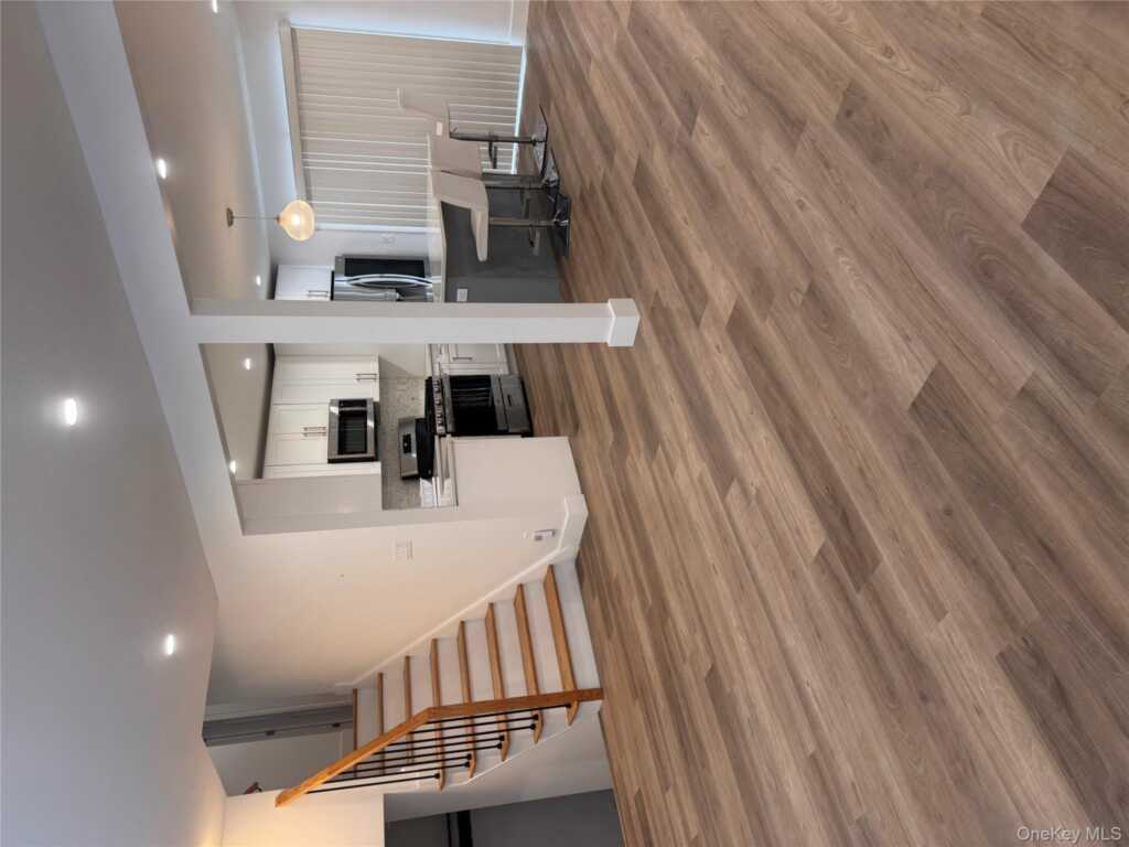 44 Twin Elms Lane, New City, NY 10956 - Photo 7 of 32