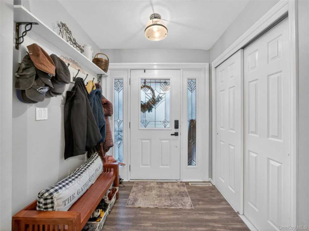 3 Claremont Lane, Suffern, NY 10901 - Photo 5 of 44